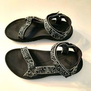 Teva Hurricane Sandals sz. 8.5